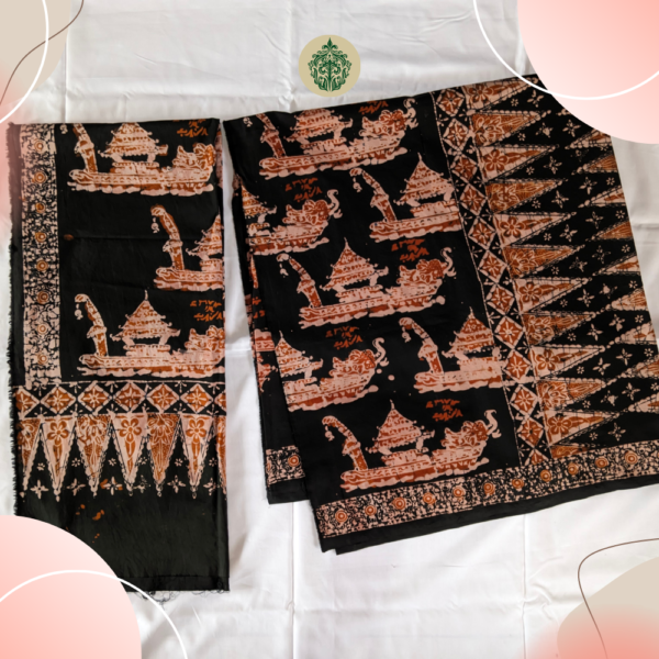 Setelan batik motif pucuk rebung, terinspirasi dari upacara Kenduri Sko, melambangkan pertumbuhan dan kebersamaan. Warna dasar hitam dengan aksen coklat susu & coklat menciptakan kesan klasik dan elegan. Dilengkapi dengan selendang bermotif serupa. Dapatkan di www.rumahbatiksyahla.com